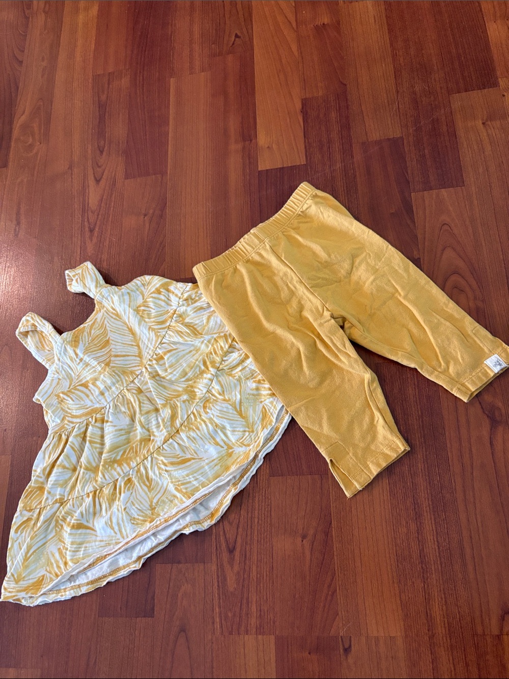 Burt's Bees Baby Yellow Knit Summer Outfit 12 months
